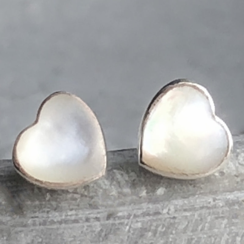 Mini 925 Sterling Silver Pearl Stud Heart Earrings